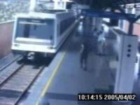 Suicide at Japanese Train Station 